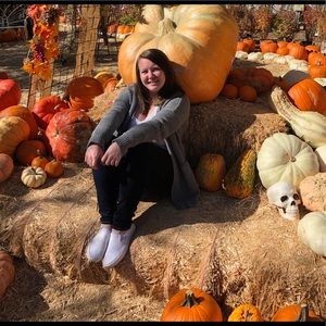 Meet your Posher, Kasey